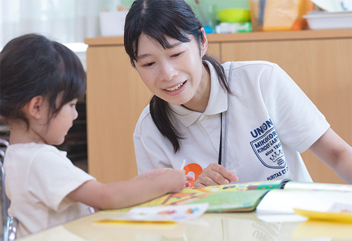 子どもたちの笑顔とともに